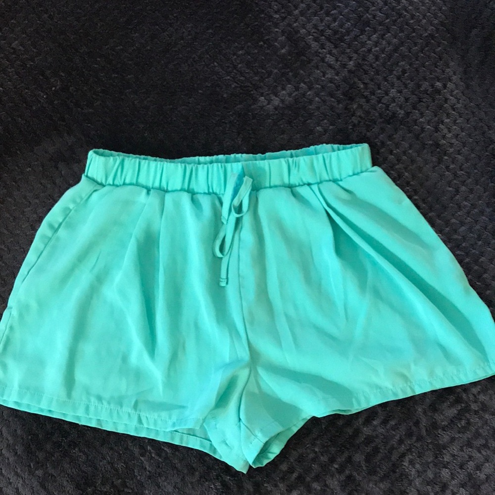 Flowy shorts